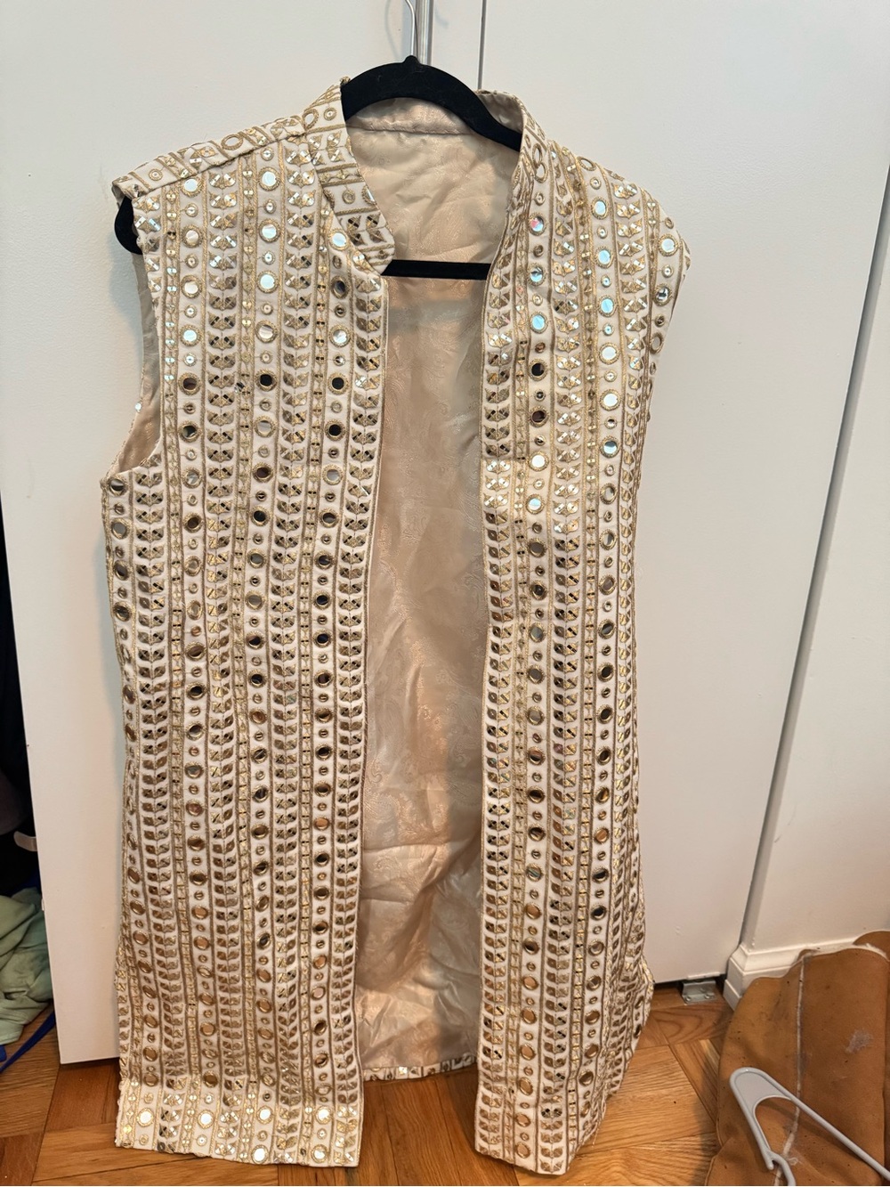 Embellished Cream Sleeveless Kurta Vest for Men